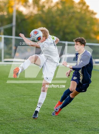 Thumbnail 2 in Vianney @ Helias photogallery.