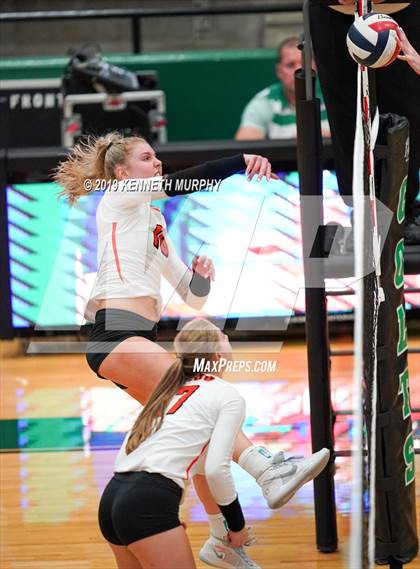 Thumbnail 3 in Aledo vs Arlington photogallery.