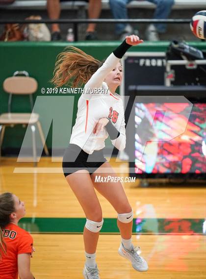 Thumbnail 3 in Aledo vs Arlington photogallery.