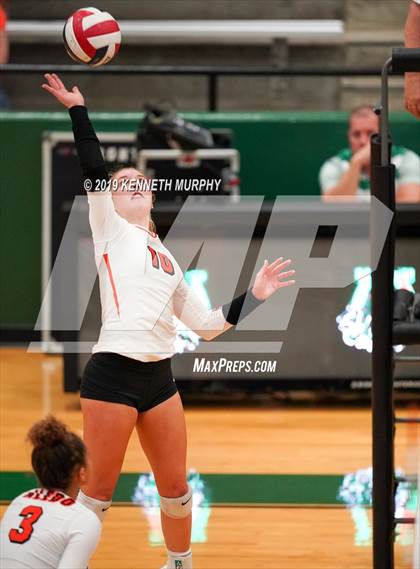 Thumbnail 2 in Aledo vs Arlington photogallery.