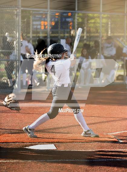 Thumbnail 3 in Hillsboro @ Wilsonville photogallery.
