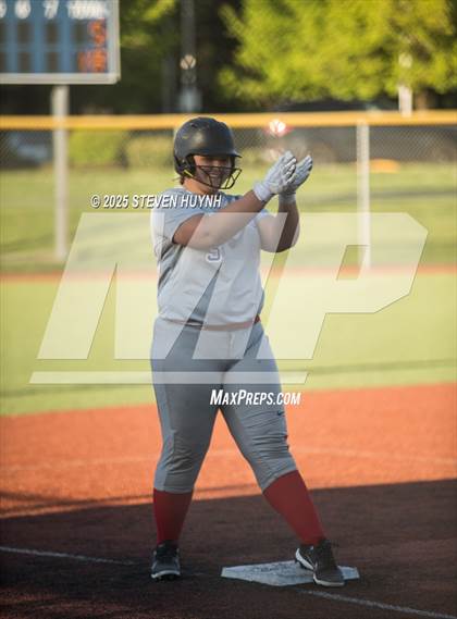 Thumbnail 3 in Hillsboro @ Wilsonville photogallery.