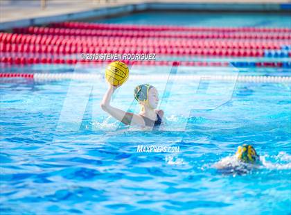 Thumbnail 2 in Tamalpais vs. Sonora (CIF D3 Regional Final) photogallery.