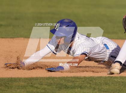 Thumbnail 3 in Elk Grove vs. Eastlake (74th Annual San Diego Lions Tournament) photogallery.