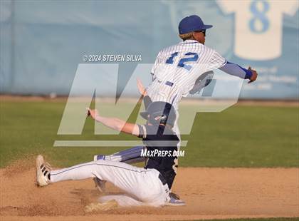Thumbnail 2 in Elk Grove vs. Eastlake (74th Annual San Diego Lions Tournament) photogallery.