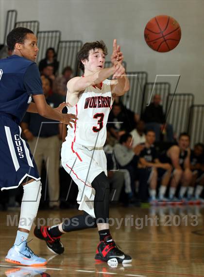 Thumbnail 1 in Loyola @ Harvard-Westlake photogallery.