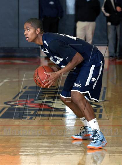 Thumbnail 3 in Loyola @ Harvard-Westlake photogallery.