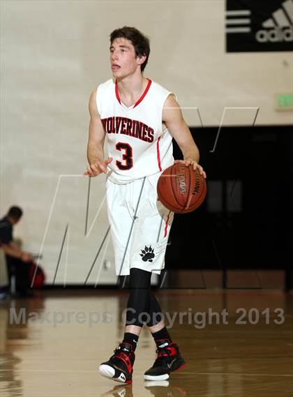 Thumbnail 1 in Loyola @ Harvard-Westlake photogallery.