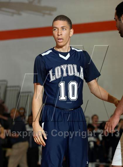 Thumbnail 1 in Loyola @ Harvard-Westlake photogallery.