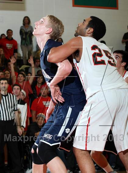 Thumbnail 2 in Loyola @ Harvard-Westlake photogallery.
