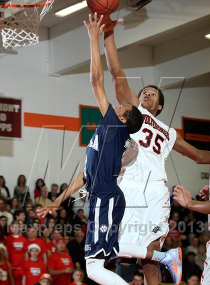Thumbnail 3 in Loyola @ Harvard-Westlake photogallery.