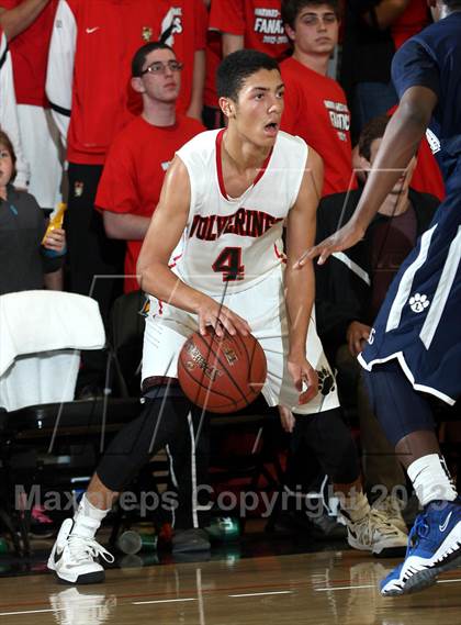 Thumbnail 2 in Loyola @ Harvard-Westlake photogallery.