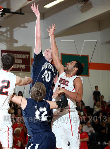 Thumbnail 3 in Loyola @ Harvard-Westlake photogallery.