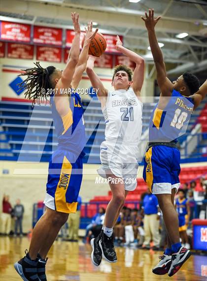 Thumbnail 3 in La Vega vs. Georgetown (Midway MT Rice Tournament) photogallery.