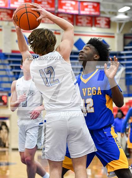 Thumbnail 3 in La Vega vs. Georgetown (Midway MT Rice Tournament) photogallery.