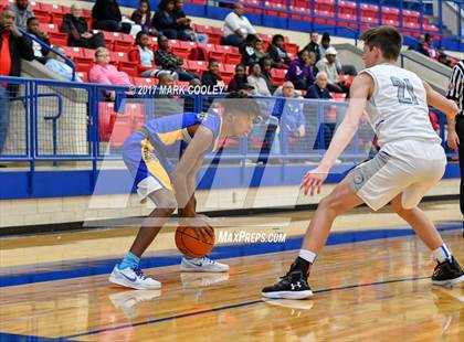 Thumbnail 2 in La Vega vs. Georgetown (Midway MT Rice Tournament) photogallery.