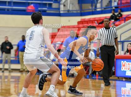 Thumbnail 2 in La Vega vs. Georgetown (Midway MT Rice Tournament) photogallery.