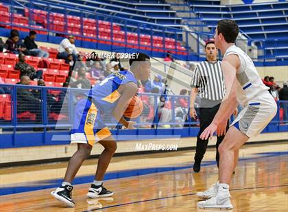 Thumbnail 1 in La Vega vs. Georgetown (Midway MT Rice Tournament) photogallery.