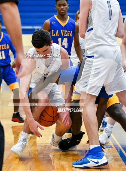 Thumbnail 3 in La Vega vs. Georgetown (Midway MT Rice Tournament) photogallery.