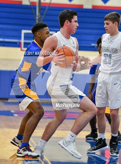 Thumbnail 1 in La Vega vs. Georgetown (Midway MT Rice Tournament) photogallery.