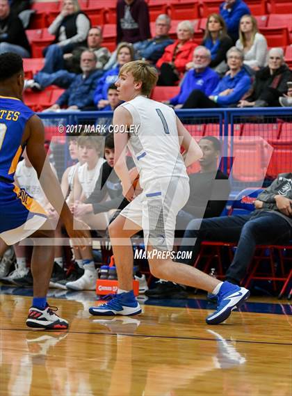Thumbnail 2 in La Vega vs. Georgetown (Midway MT Rice Tournament) photogallery.