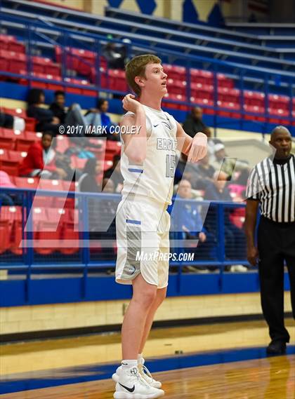 Thumbnail 3 in La Vega vs. Georgetown (Midway MT Rice Tournament) photogallery.