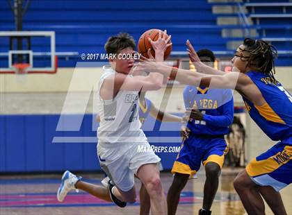 Thumbnail 3 in La Vega vs. Georgetown (Midway MT Rice Tournament) photogallery.