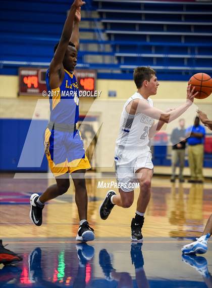 Thumbnail 2 in La Vega vs. Georgetown (Midway MT Rice Tournament) photogallery.