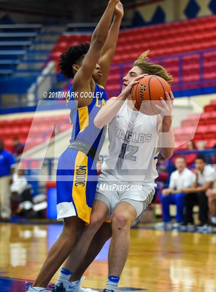 Thumbnail 1 in La Vega vs. Georgetown (Midway MT Rice Tournament) photogallery.