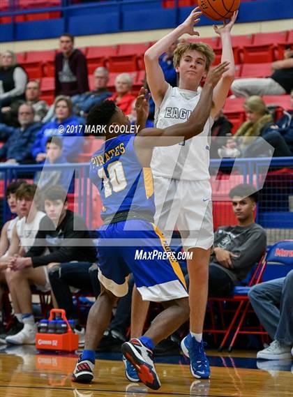 Thumbnail 1 in La Vega vs. Georgetown (Midway MT Rice Tournament) photogallery.