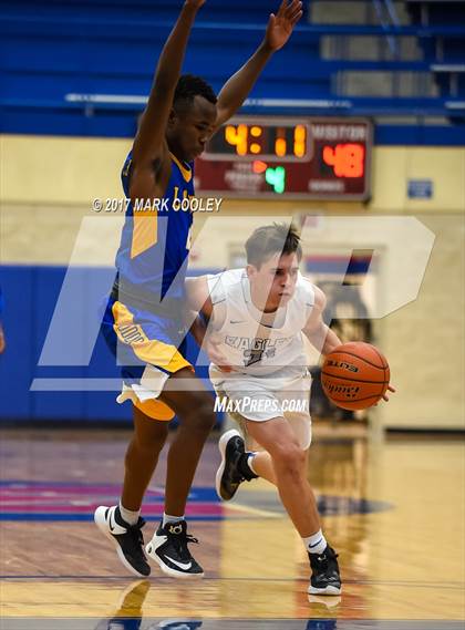 Thumbnail 3 in La Vega vs. Georgetown (Midway MT Rice Tournament) photogallery.