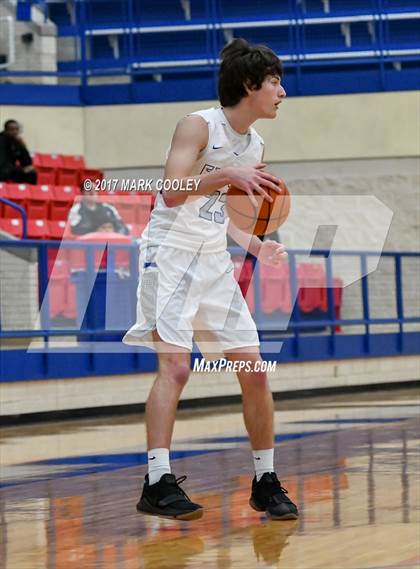 Thumbnail 2 in La Vega vs. Georgetown (Midway MT Rice Tournament) photogallery.