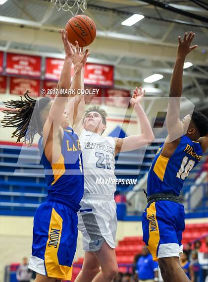 Thumbnail 1 in La Vega vs. Georgetown (Midway MT Rice Tournament) photogallery.