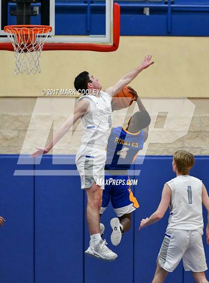 Thumbnail 1 in La Vega vs. Georgetown (Midway MT Rice Tournament) photogallery.