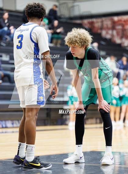 Thumbnail 3 in Chattahoochee vs. Roswell (GHSA 5A Regional Playoff) photogallery.
