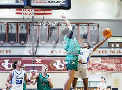 Thumbnail 2 in Chattahoochee vs. Roswell (GHSA 5A Regional Playoff) photogallery.