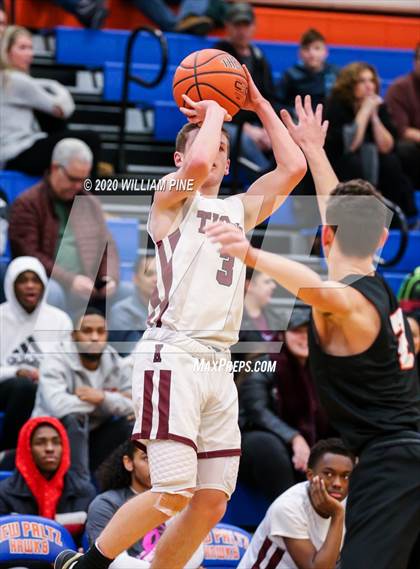 Thumbnail 3 in Kingston vs. Bethlehem Central (Officials vs Cancer Tournament) photogallery.