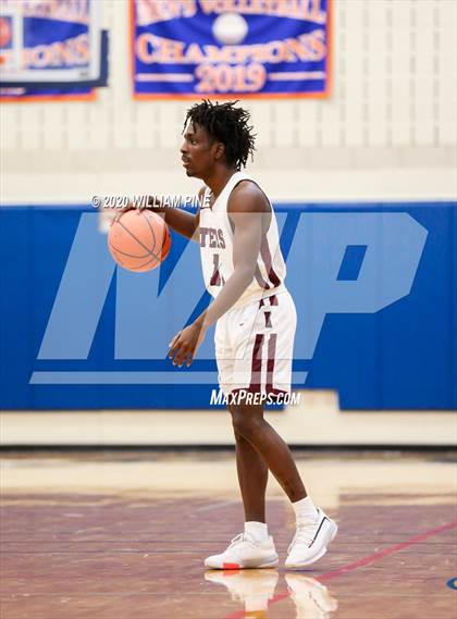 Thumbnail 2 in Kingston vs. Bethlehem Central (Officials vs Cancer Tournament) photogallery.