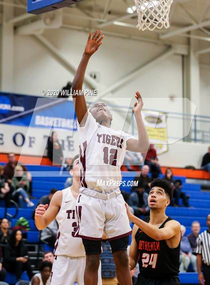 Thumbnail 1 in Kingston vs. Bethlehem Central (Officials vs Cancer Tournament) photogallery.