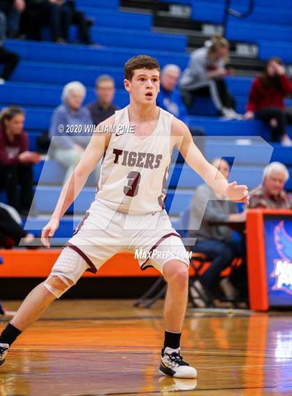 Thumbnail 2 in Kingston vs. Bethlehem Central (Officials vs Cancer Tournament) photogallery.