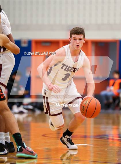 Thumbnail 2 in Kingston vs. Bethlehem Central (Officials vs Cancer Tournament) photogallery.