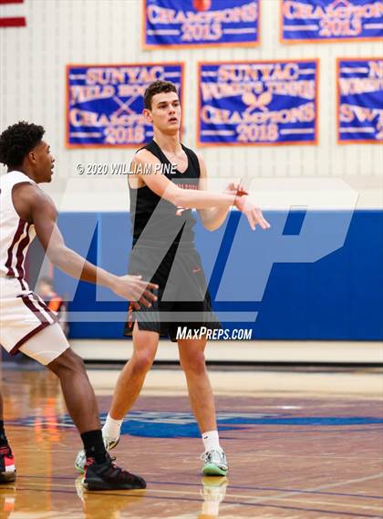 Thumbnail 1 in Kingston vs. Bethlehem Central (Officials vs Cancer Tournament) photogallery.