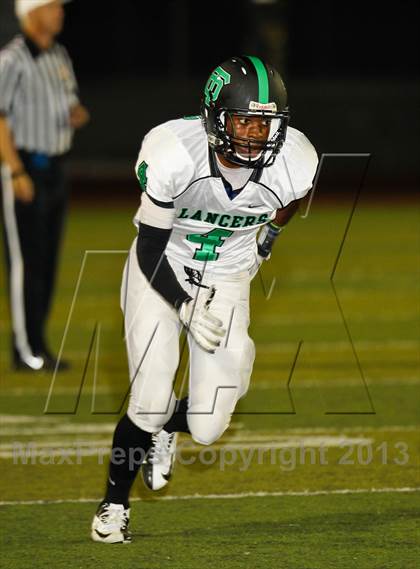 Thumbnail 3 in West Ranch vs. Thousand Oaks photogallery.