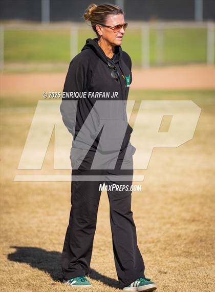 Thumbnail 2 in Edison vs. Ontario Christian (CIF SS D1 Round 2) photogallery.