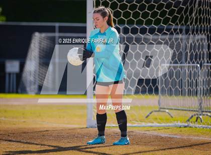 Thumbnail 3 in Edison vs. Ontario Christian (CIF SS D1 Round 2) photogallery.