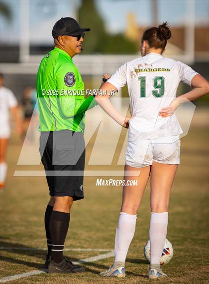 Thumbnail 2 in Edison vs. Ontario Christian (CIF SS D1 Round 2) photogallery.