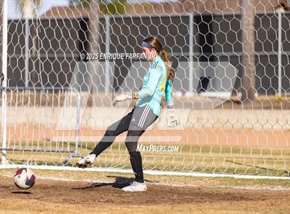 Thumbnail 2 in Edison vs. Ontario Christian (CIF SS D1 Round 2) photogallery.