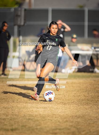 Thumbnail 3 in Edison vs. Ontario Christian (CIF SS D1 Round 2) photogallery.