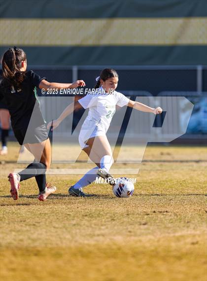 Thumbnail 3 in Edison vs. Ontario Christian (CIF SS D1 Round 2) photogallery.