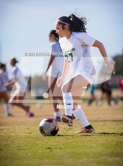 Thumbnail 1 in Edison vs. Ontario Christian (CIF SS D1 Round 2) photogallery.